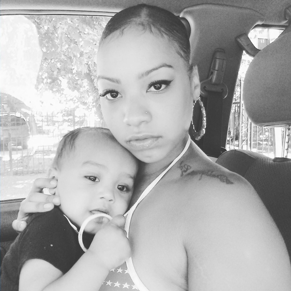 Meet your Posher, Carlitina